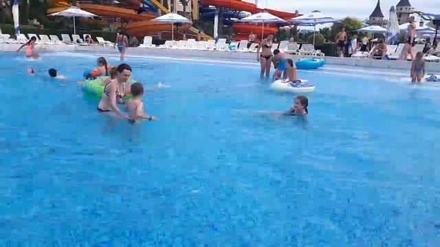 Аквапарк Несебр в Болгарії. 2017 смотреть онлайн