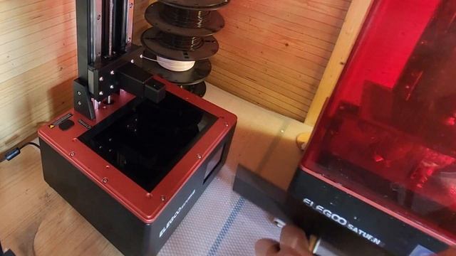 Elegoo Saturn S Unboxing, Setup & First Test Print смотреть онлайн