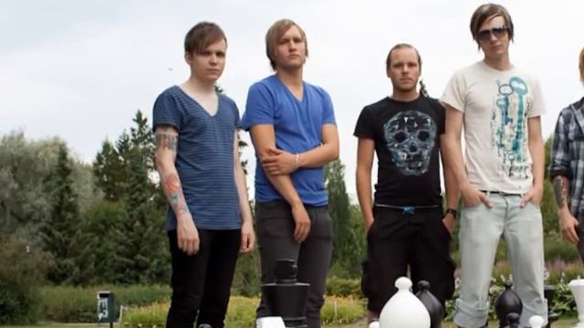 Monitors Alive - Cold Pretender смотреть онлайн