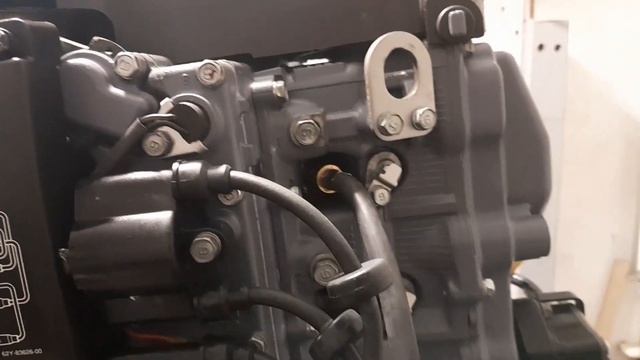 Yamaha F60 смотреть онлайн
