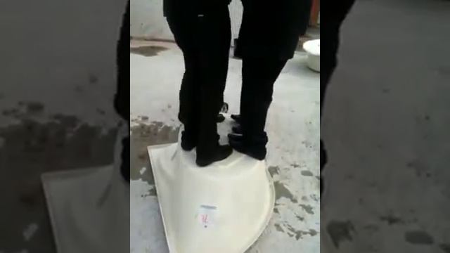 Проверка ванны Артель Пласт на прочность смотреть онлайн