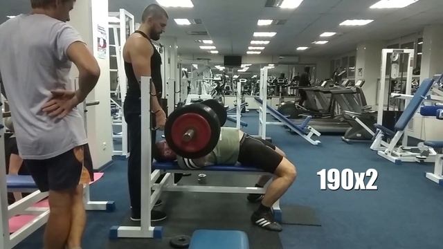 Как без проблем совместить жим в слинге и RAW тренировки смотреть онлайн