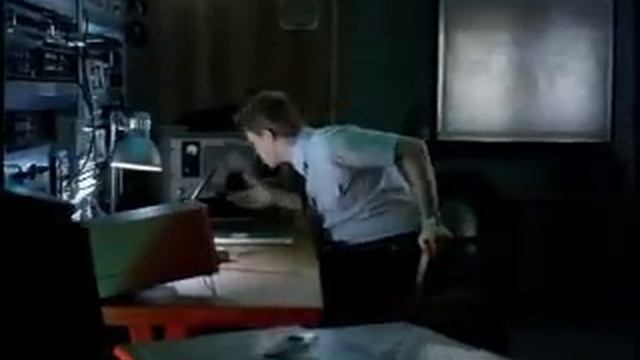 We Are Sinking (German Coast Guard) (Berlitz Ad) смотреть онлайн