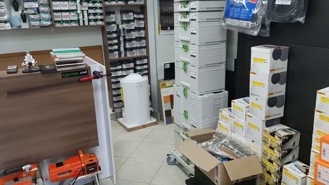 Фестул инструмент не для каждого. Но есть к чему стремиться. смотреть онлайн