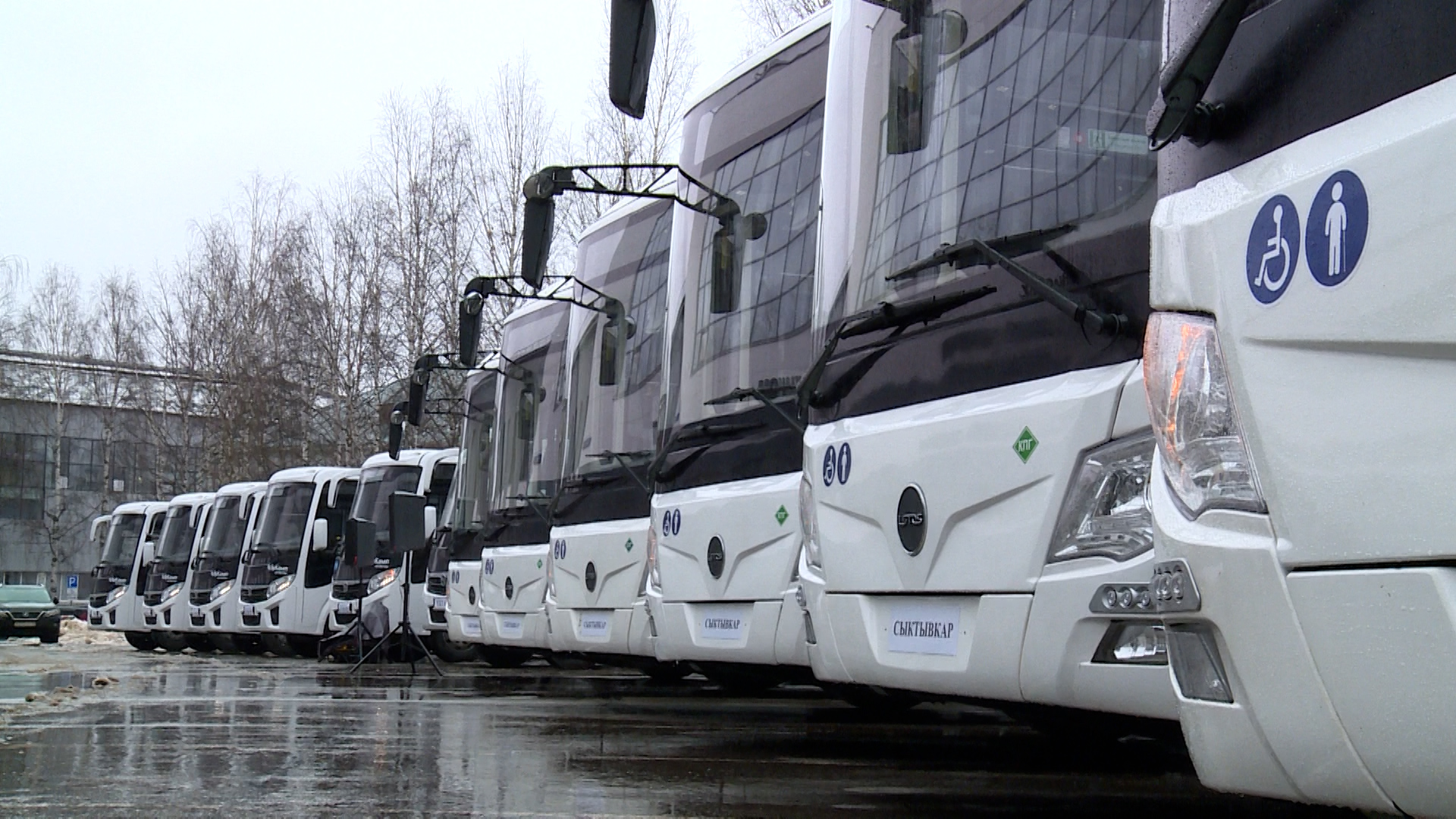 Передача новых автобусов Сыктывкару и Ухте смотреть онлайн