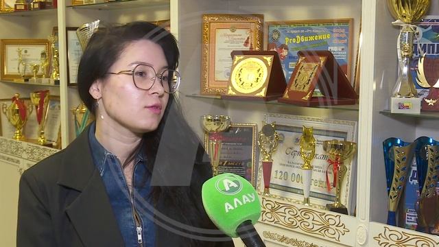 Городская школа детского творчества продолжает набор детей в кружки и секции смотреть онлайн