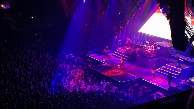 𝄞 Worlds Collide Tour 𝄞 Evanescence - Use My Voice (ft. Sharon den Adel) 🤘 Ziggo Dome 30/11/2022 смотреть онлайн