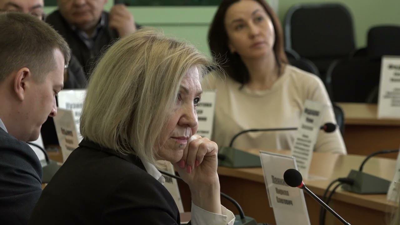 Очередное расширенное аппаратное совещание прошло в администрации смотреть онлайн