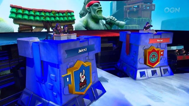 Clash Royale League: CRL West Fall 2019 | Week 6 Day 1! (English) смотреть онлайн