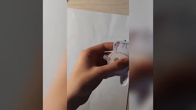 КАК СДЕЛАТЬ НАКЛЕЙКИ БЕЗ ДВУХСТОРОННЕГО СКОТЧА! СПОСОБ. ТОЛЬКО СКОТЧ!? смотреть онлайн