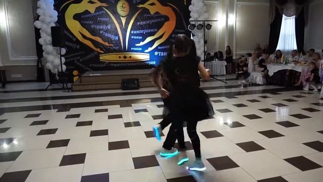 Шахмелян Арина и Чернецов Алексей - Ты и я (Black Barbie's) смотреть онлайн