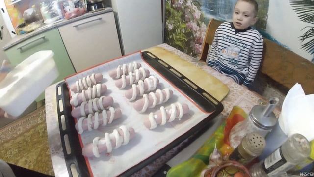 сосиска в слойке