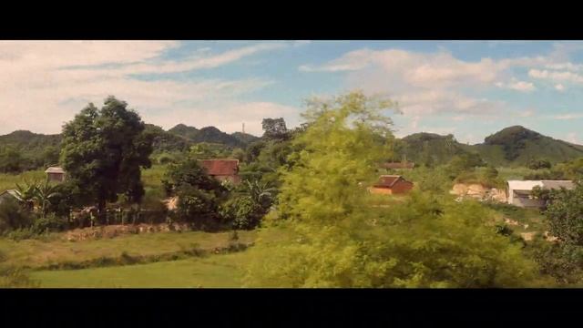 Parra for Cuva - Out Here With Us (Window On Vietnam - travel video) смотреть онлайн