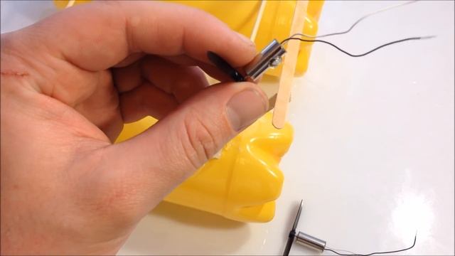 How to make an aerosleigh with your own hands. Children's toy. смотреть онлайн