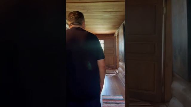 ВСПОМИНАЯ ОПТИНУ...
В домике преп. Амвросия с иеромонахом Филофеем (Магеррамовым) смотреть онлайн