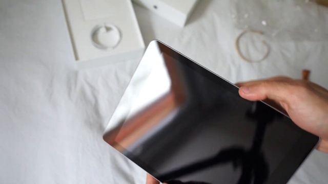 Déballage iPad 2018 смотреть онлайн