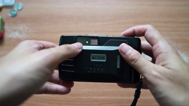 วิธีใช้งานกล้องฟิล์มคอมแพค Ricoh FF-9s Date смотреть онлайн