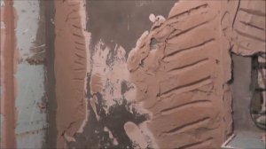 Нужно ли штукатурить стены перед укладкой плитки