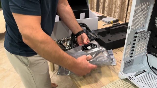 Unboxing And Installation Of MSI Suprim GeForce RTX 4090 24GB GDDR6X PCI Express 4.0 Video Card