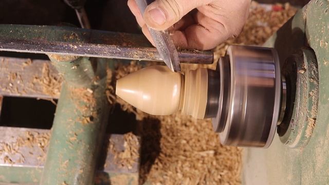 Woodturning | Butternut Easter Bunny From Scrap смотреть онлайн