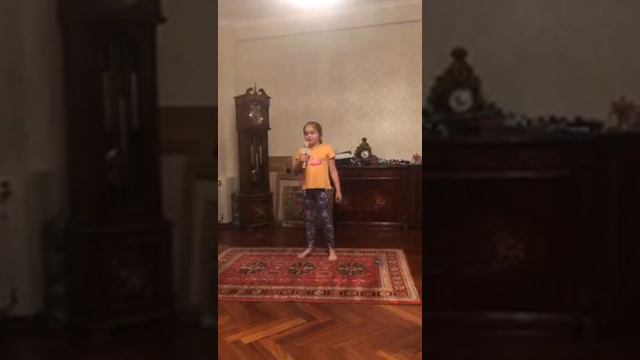 я пою снежинку... смотреть онлайн