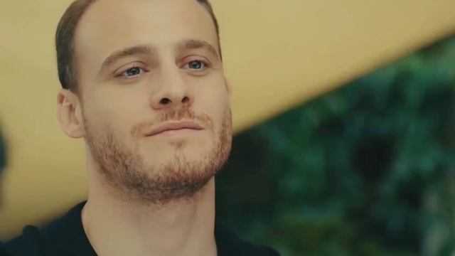 ?Взял любимую за руку❤️ Какой же красивый момент? Эда и Серкан? смотреть онлайн