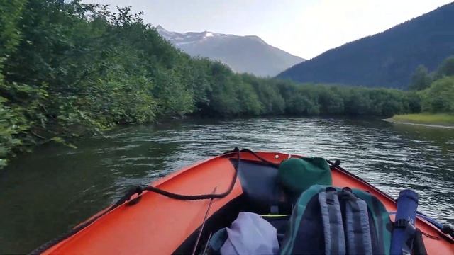 Solar 420 inflatable jet boat in Alaska смотреть онлайн