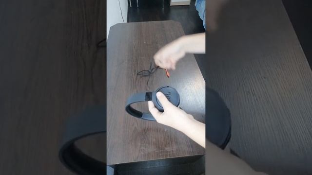 Обзор на беспроводные наушники JBL Tune 660 NC смотреть онлайн