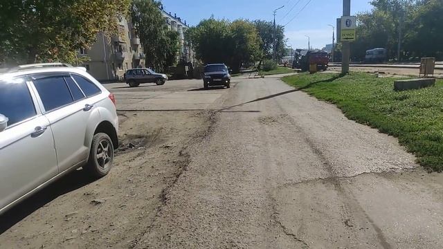 недо-СТОПХам. Первое дтп не на проезжей части с вызовом ДПС. Негодяй сам себя наказал. смотреть онлайн