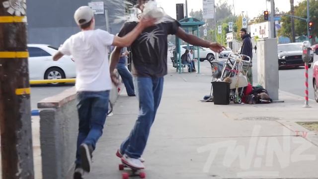 SKATEBOARD BAIT - Pepper Spray PIE PRANK IN THE HOOD - Teaching Thieves A Lesson!! смотреть онлайн