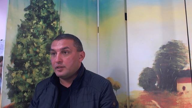 Помощник по хозяйству с функциями водителя/Ритм города смотреть онлайн