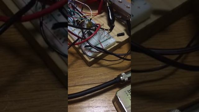 Random Pattern Glitch Tremolo/Slicer TYPEWRITER proto demo смотреть онлайн