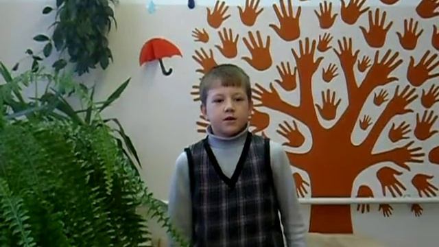 Страна читающая - Игорь Фофанов читает басню И. А. Крыова " Стрекоза и Муравей" смотреть онлайн