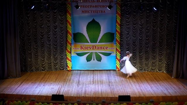 Некряч Ева. Мазурка из Шопенианы. ASTI School. Kyiv Dance. смотреть онлайн