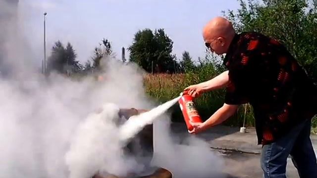 Использование огнетушителя ОП-2 смотреть онлайн