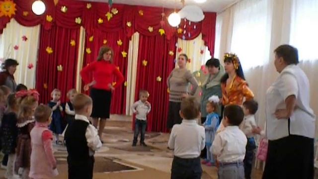Осеннее развлечения, ДОУ№ 308, г. Донецка, муз. руководитель Иванова Н.В. смотреть онлайн
