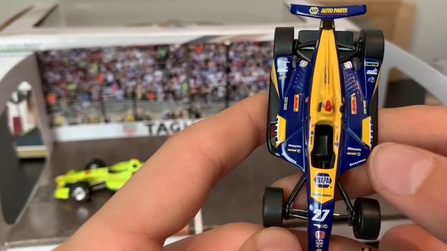 2019 Indianapolis 500 1:64 Podium Set смотреть онлайн