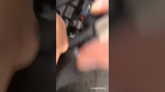 Замена лампочки ближнего света на Хендай Крете) смотреть онлайн