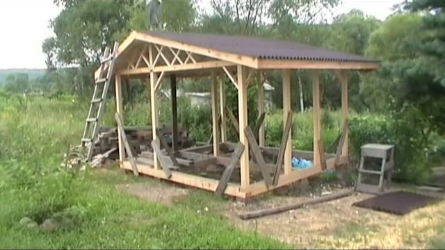 Строительство беседки на даче!