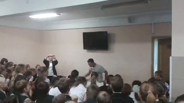 Танцевальная перемена в гимназии 295*-* смотреть онлайн