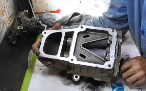 1 ч. Нестандартный Подход в Ремонте Компрессора Мерседеса