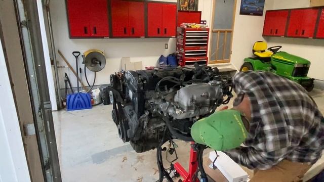 Part 1: H22 Prelude Engine Swap Into a 90-93 Honda Accord CB7 CB9 смотреть онлайн
