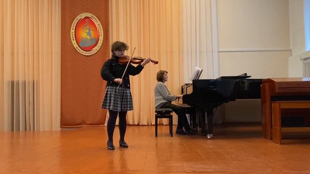 Сазонова София 14 лет Ф. Шуберт "Пчелка" смотреть онлайн