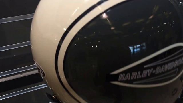 Новый шлем Classic Retro Tank Harley-Davidson - 3/4 helmet смотреть онлайн