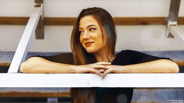 Он откинул простыню и мигом поседел, увидев что на него смотрит его жена, с которой… смотреть онлайн