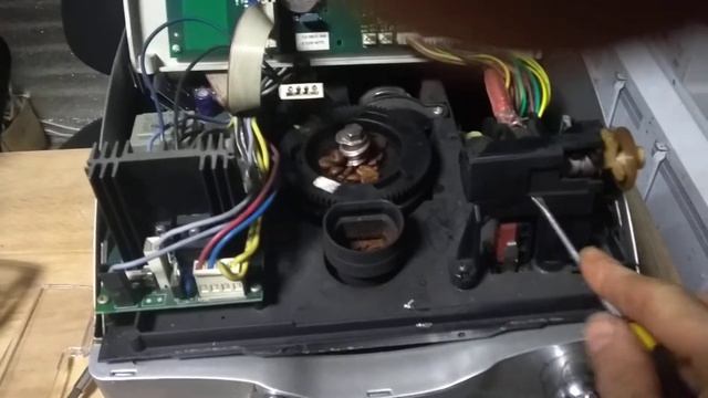 Incanto Deluxe капает с носика воды. Простой ремонт своими руками. смотреть онлайн