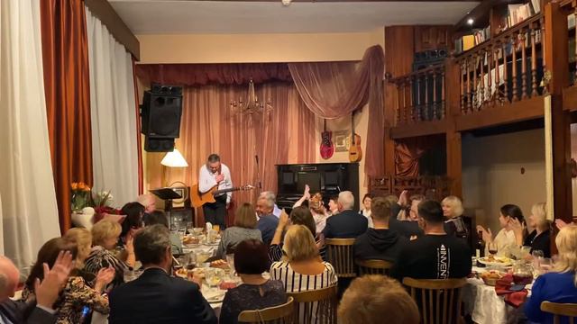 Мытищи Ночная дорога- Александр Косенков и Алёна