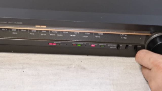 AKAI AT-K02 Black FM AM Stereo Tuner with Ferrite Antenna (Made in Japan) смотреть онлайн