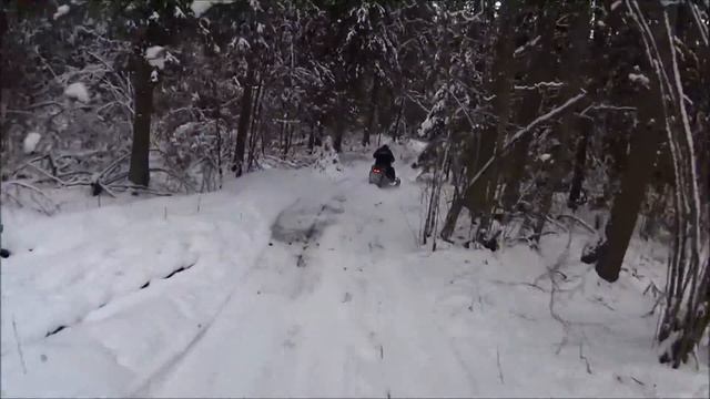 BRP Ski Doo Renegade 900 ACE обзор и фрирайд смотреть онлайн