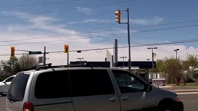 Жизнь в Канаде: Прогулка по району в Richmond Hill смотреть онлайн